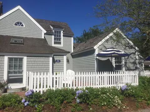 5 Milestone Way, Mashpee, MA 02649 photo 2