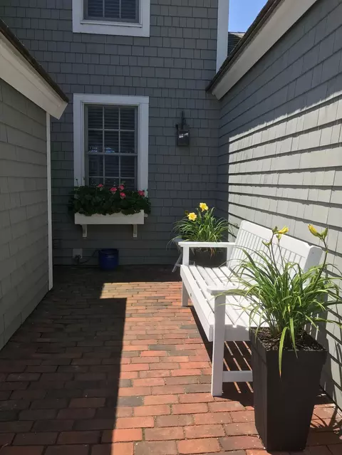 5 Milestone Way, Mashpee, MA 02649 photo 4