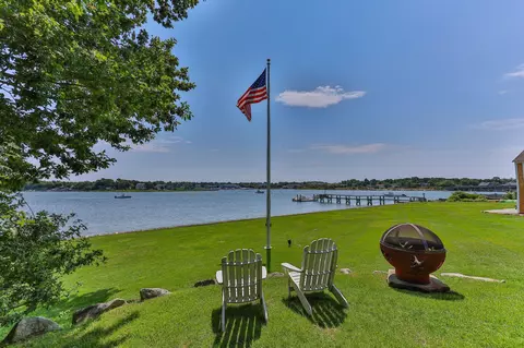 45 Seth Ln, South Yarmouth, MA 02664