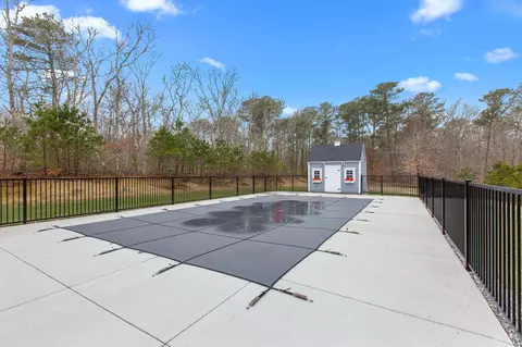 Exterior - 154 Beechtree Dr, Brewster, MA 02631 photo 13 of 25