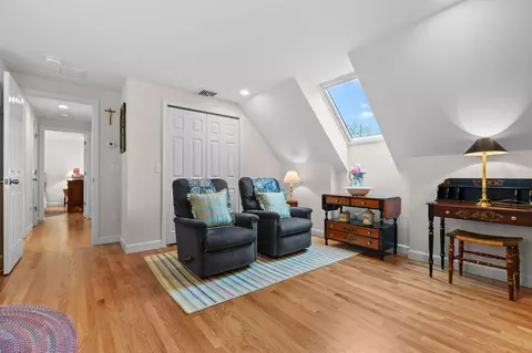 Entry Way - 154 Beechtree Dr, Brewster, MA 02631 photo 3 of 3