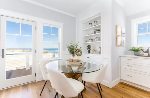 Dining - 7 Collins Ave, Dennis, MA 02638 photo 1 of 1