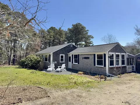 285 Summit Ave, Eastham, MA 02642 photo 3