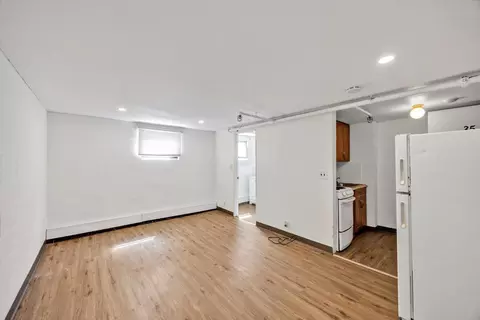 Living - 100 Great Neck Rd, Mashpee, MA 02649 photo 1 of 1