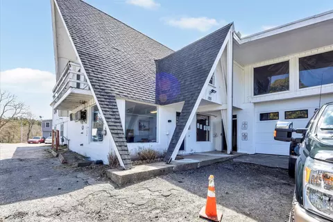 Exterior - 100 Great Neck Rd, Mashpee, MA 02649 photo 16 of 21