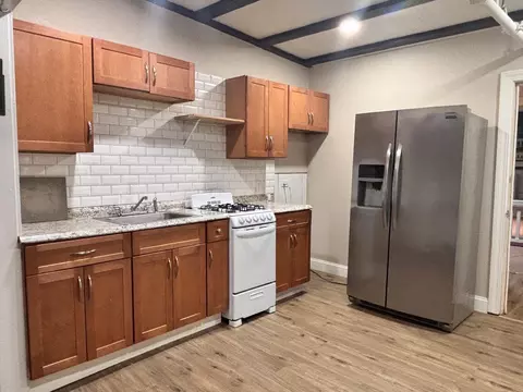 Kitchen - 100 Great Neck Rd, Mashpee, MA 02649 photo 1 of 4