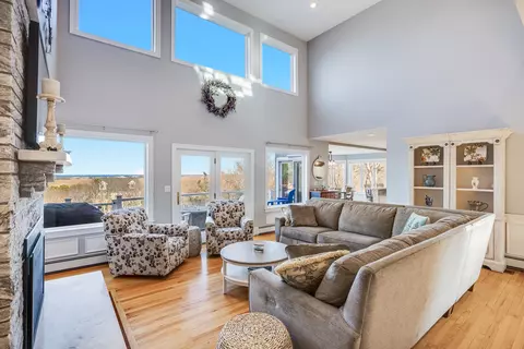 Living - 58 Williams Path, West Barnstable, MA 02668 photo 4 of 9