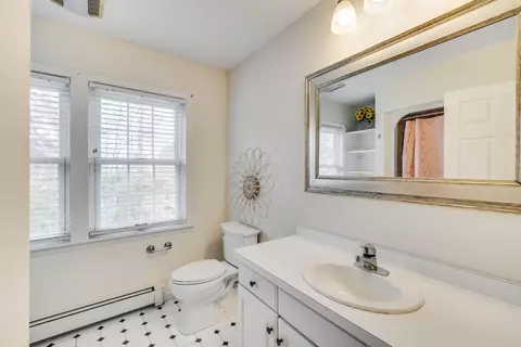 Bath - 58 Williams Path, West Barnstable, MA 02668 photo 5 of 6