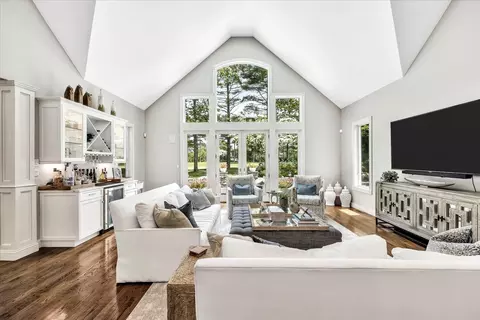 Living - 59 Eagle Dr, Mashpee, MA 02649 photo 2 of 4