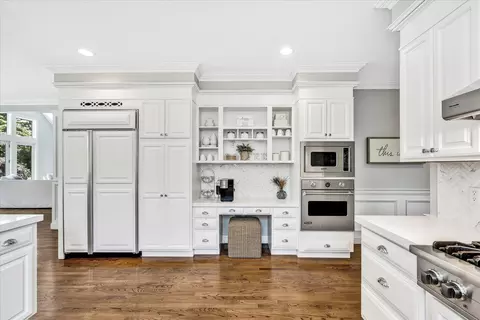 Kitchen - 59 Eagle Dr, Mashpee, MA 02649 photo 4 of 4