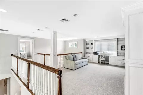 Entry Way - 59 Eagle Dr, Mashpee, MA 02649 photo 2 of 4