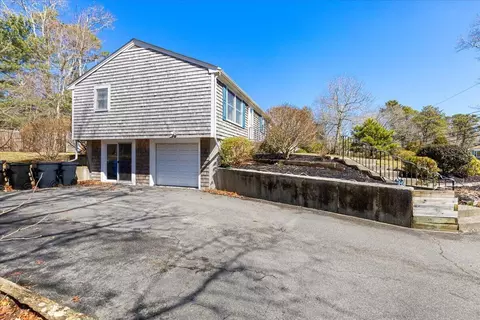 66 Barker Rd, Wareham, MA 02571 photo 5
