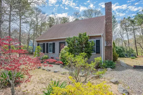 40 Fairview Ave, Eastham, MA 02642 photo 1