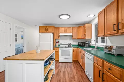 40 Fairview Ave, Eastham, MA 02642 photo 12