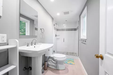 374 Putnam Ave, Cotuit, MA 02635 photo 23