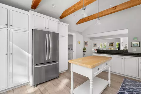 374 Putnam Ave, Cotuit, MA 02635 photo 13