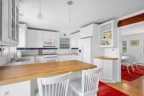 1000 Main St, Cotuit, MA 02635 photo 17
