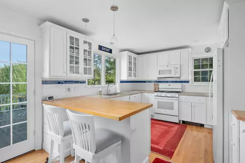 1000 Main St, Cotuit, MA 02635 photo 16