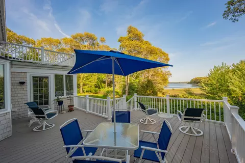 1000 Main St, Cotuit, MA 02635 photo 5