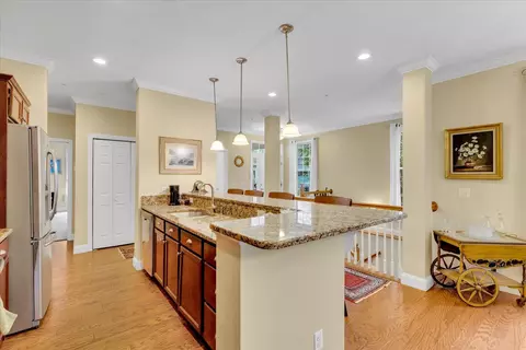 17 Chadwick Ct, Mashpee, MA 02649 photo 13