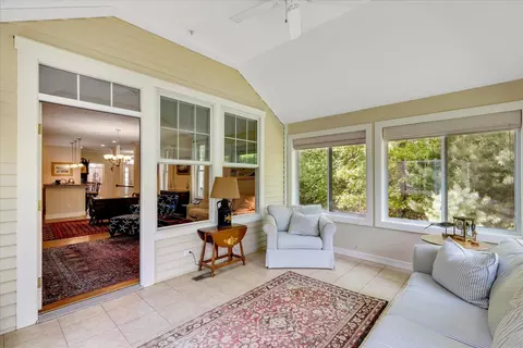 17 Chadwick Ct, Mashpee, MA 02649 photo 5