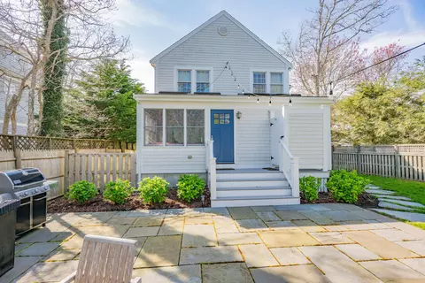 Exterior - 21 Bayview Rd, Mashpee, MA 02649 photo 14 of 24