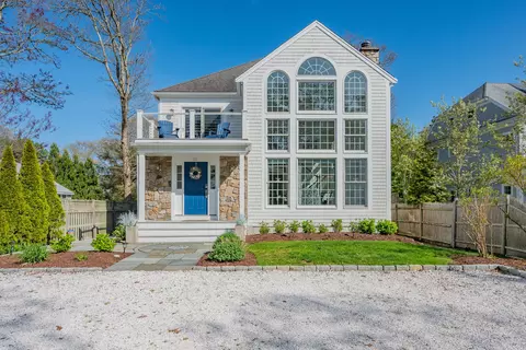 Exterior - 21 Bayview Rd, Mashpee, MA 02649 photo 8 of 24