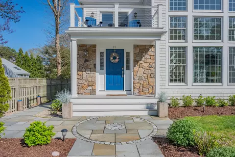 Exterior - 21 Bayview Rd, Mashpee, MA 02649 photo 10 of 24