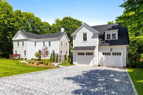 1180 Main St, Cotuit, MA 02635 photo 2
