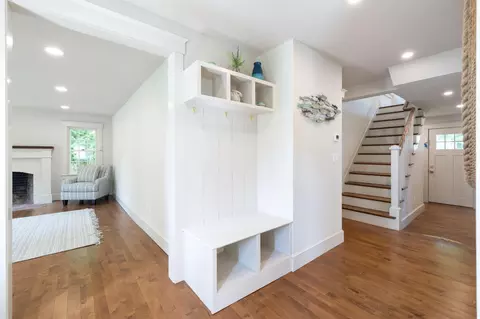 1180 Main St, Cotuit, MA 02635 photo 5