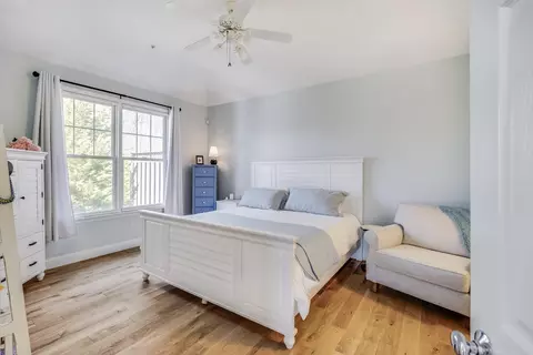 Bedroom - 21 Chadwick Ct, Mashpee, MA 02649 photo 1 of 7