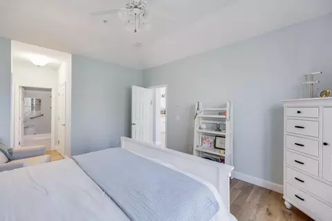 Bedroom - 21 Chadwick Ct, Mashpee, MA 02649 photo 3 of 7