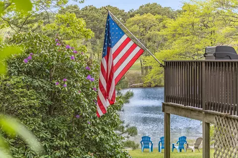 51 Wianno Cir, Osterville, MA 02655