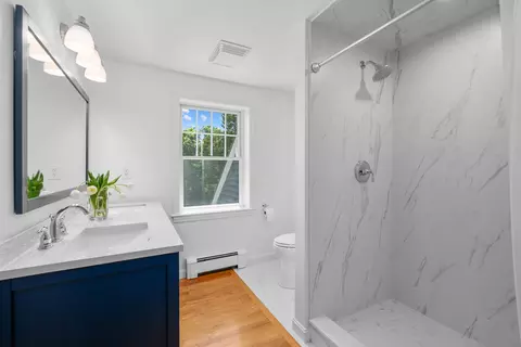 Bath - 91 Allyn Ln, Barnstable, MA 02630 photo 4 of 4