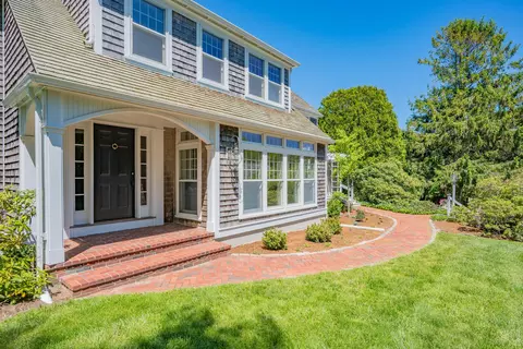 Exterior - 91 Allyn Ln, Barnstable, MA 02630 photo 3 of 24