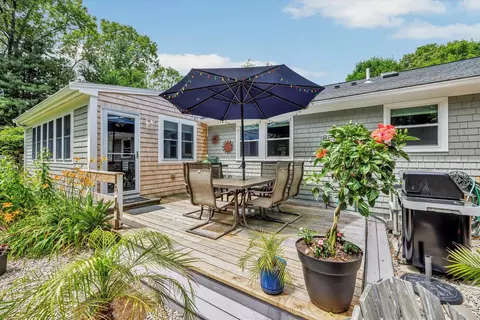 Exterior - 30 Guildford Rd, Centerville, MA 02632 photo 9 of 11