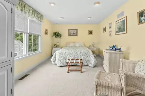 Bedroom - 3 Mayfair Ct, Mashpee, MA 02649 photo 4 of 4