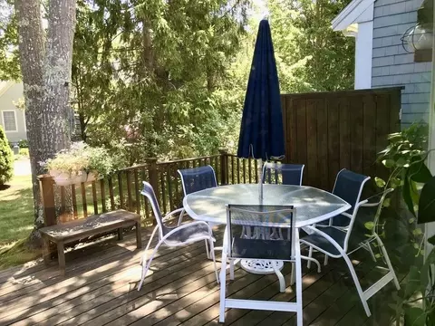 Exterior - 3 Mayfair Ct, Mashpee, MA 02649 photo 4 of 15