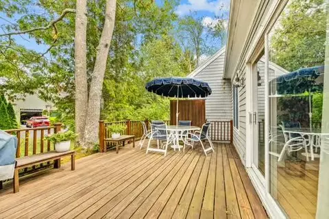 Exterior - 3 Mayfair Ct, Mashpee, MA 02649 photo 6 of 15