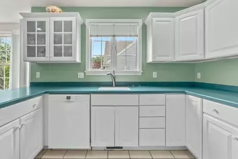 Kitchen - 3 Mayfair Ct, Mashpee, MA 02649 photo 1 of 3