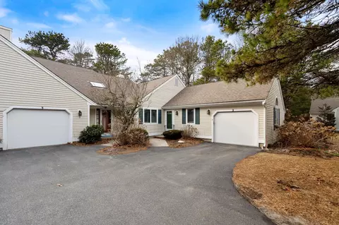 2 Pacific Ave, Mashpee, MA 02649 photo 2