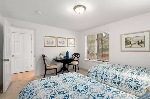 2 Pacific Ave, Mashpee, MA 02649 photo 18
