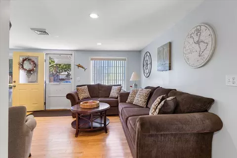 32 Ruby St, West Yarmouth, MA 02673 photo 7
