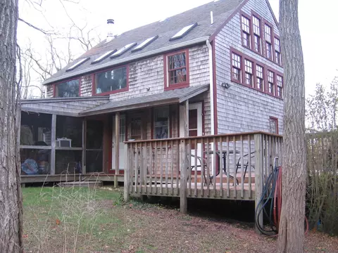 390 Route 6a # B, East Sandwich, MA 02537