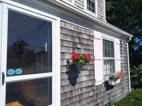 Exterior - 10 Pine Point Rd, Wellfleet, MA 02667 photo 2 of 10