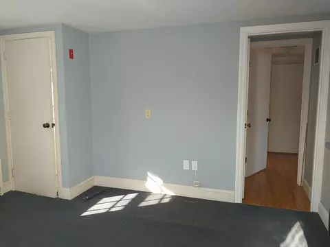 Bedroom - 10 Pine Point Rd, Wellfleet, MA 02667 photo 4 of 4