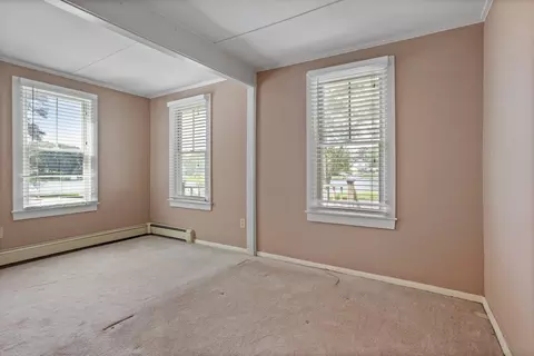 Bedroom - 20 Bayside Ave, Wareham, MA 02571 photo 2 of 5
