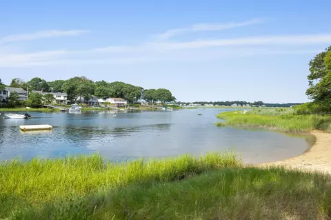 View/Area - 20 Bayside Ave, Wareham, MA 02571 photo 3 of 5