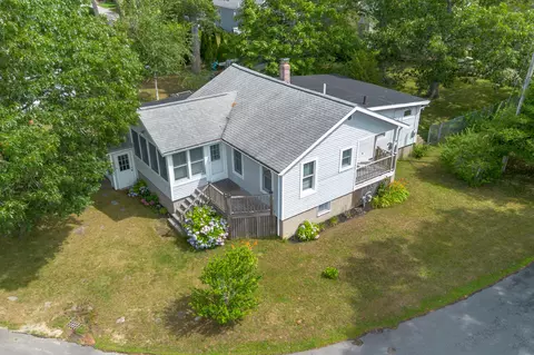 View/Area - 20 Bayside Ave, Wareham, MA 02571 photo 2 of 5