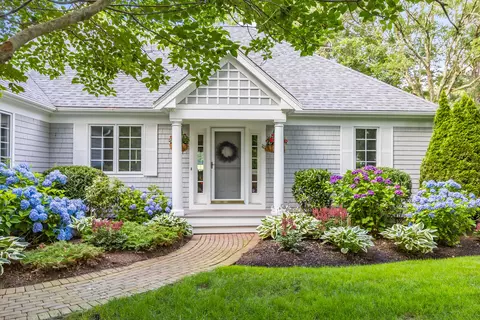 111 Reflection Dr, Sandwich, MA 02563